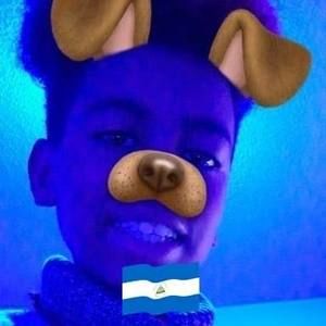 Meet your Posher, Luis